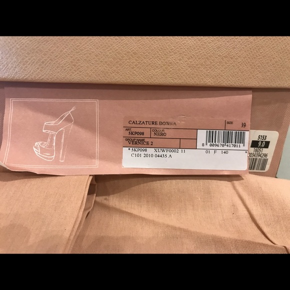 Miu Miu Patent Leather Platform Heels- size 39 - Picture 4 of 5